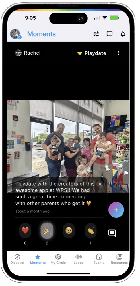 L’onglet Moments présente une rencontre entre familles.